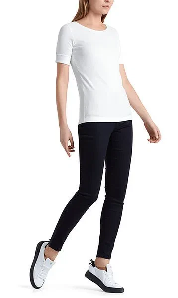 Marc Cain Essentials tshirt hvid E4809J50 100 1