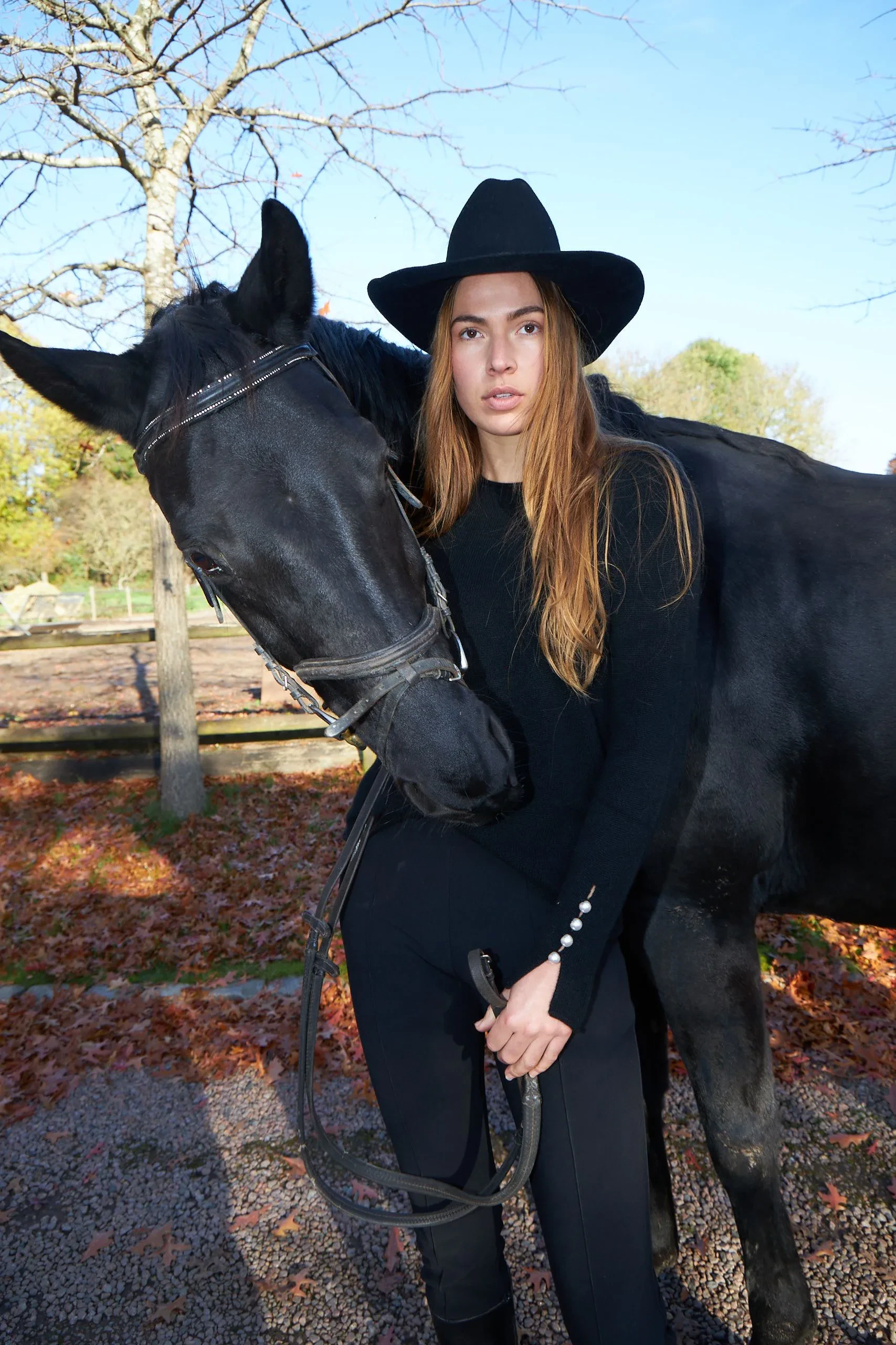 OTAY Abbelone Cashmere Sweater Black 1