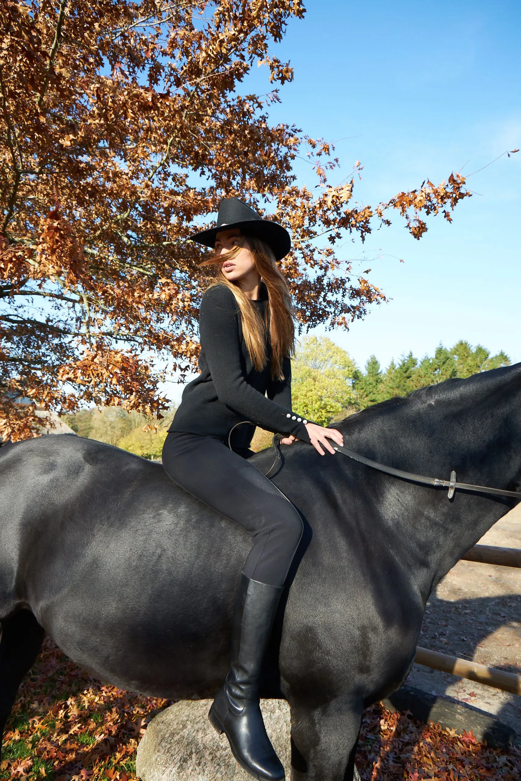 OTAY Abbelone Cashmere Sweater Black 2