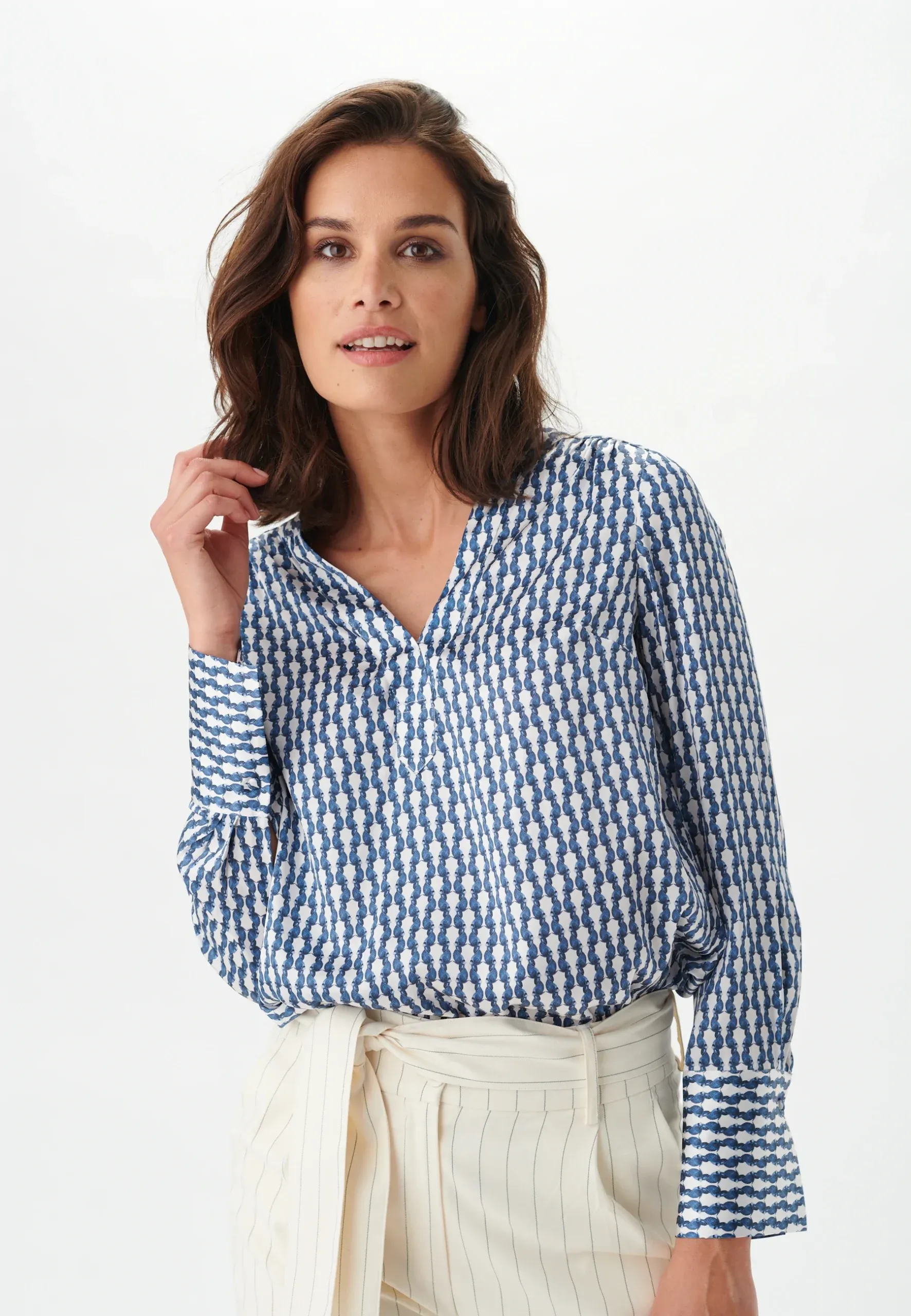 Dea Kudibal silkebluse Jennifer Goldie Leche scaled