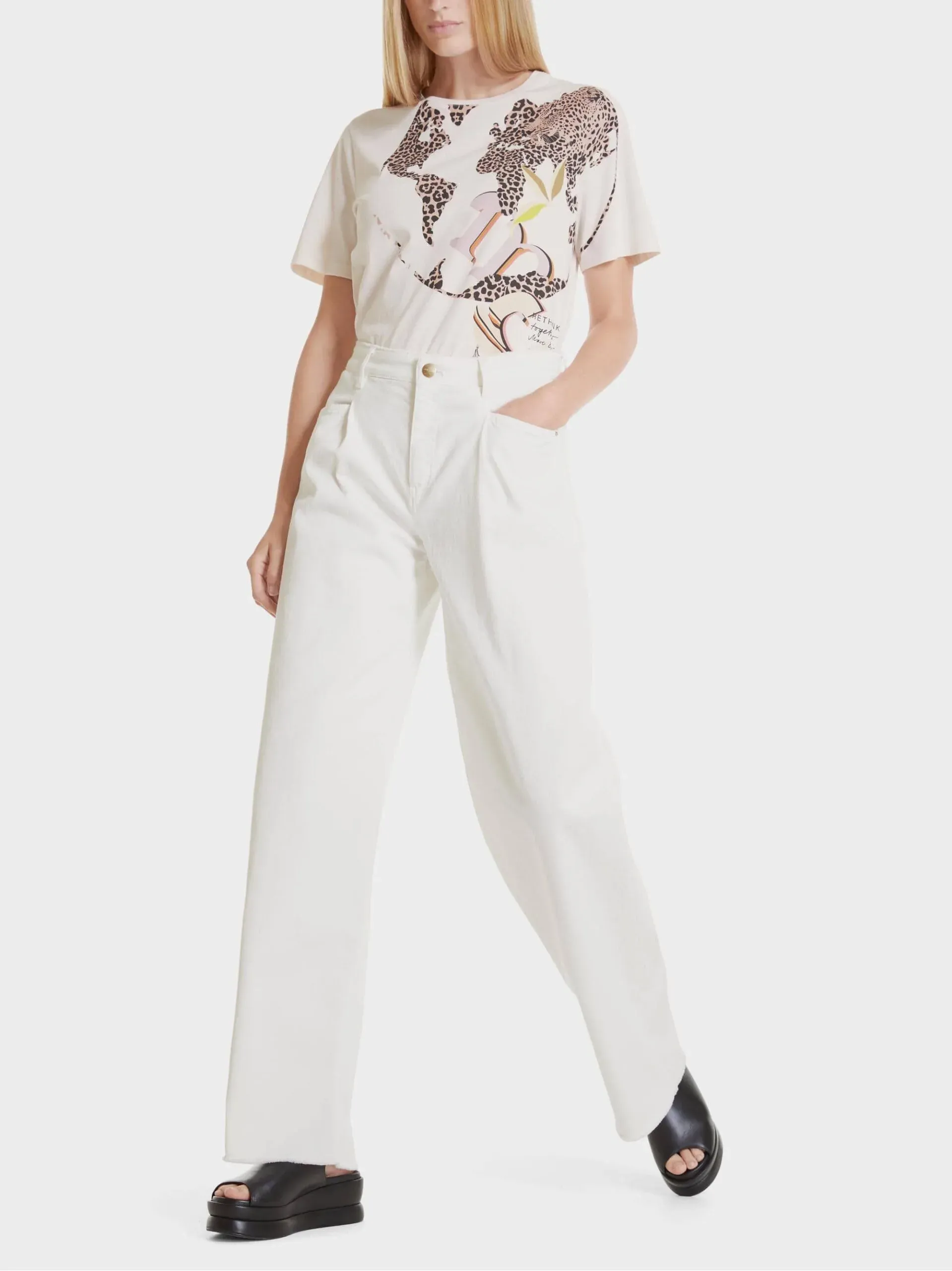 Marc Cain Collections T Shirt med Leo Print scaled