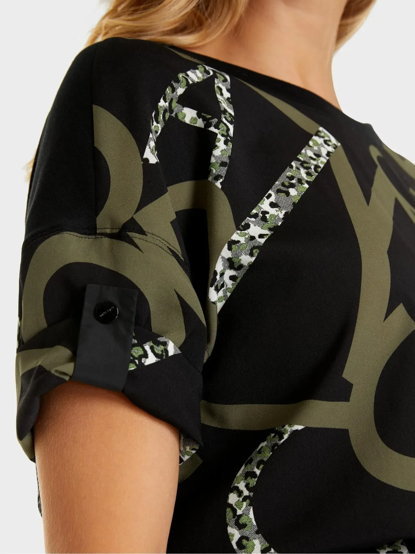 Marc Cain Sports bluse i mixed materiale sort 3