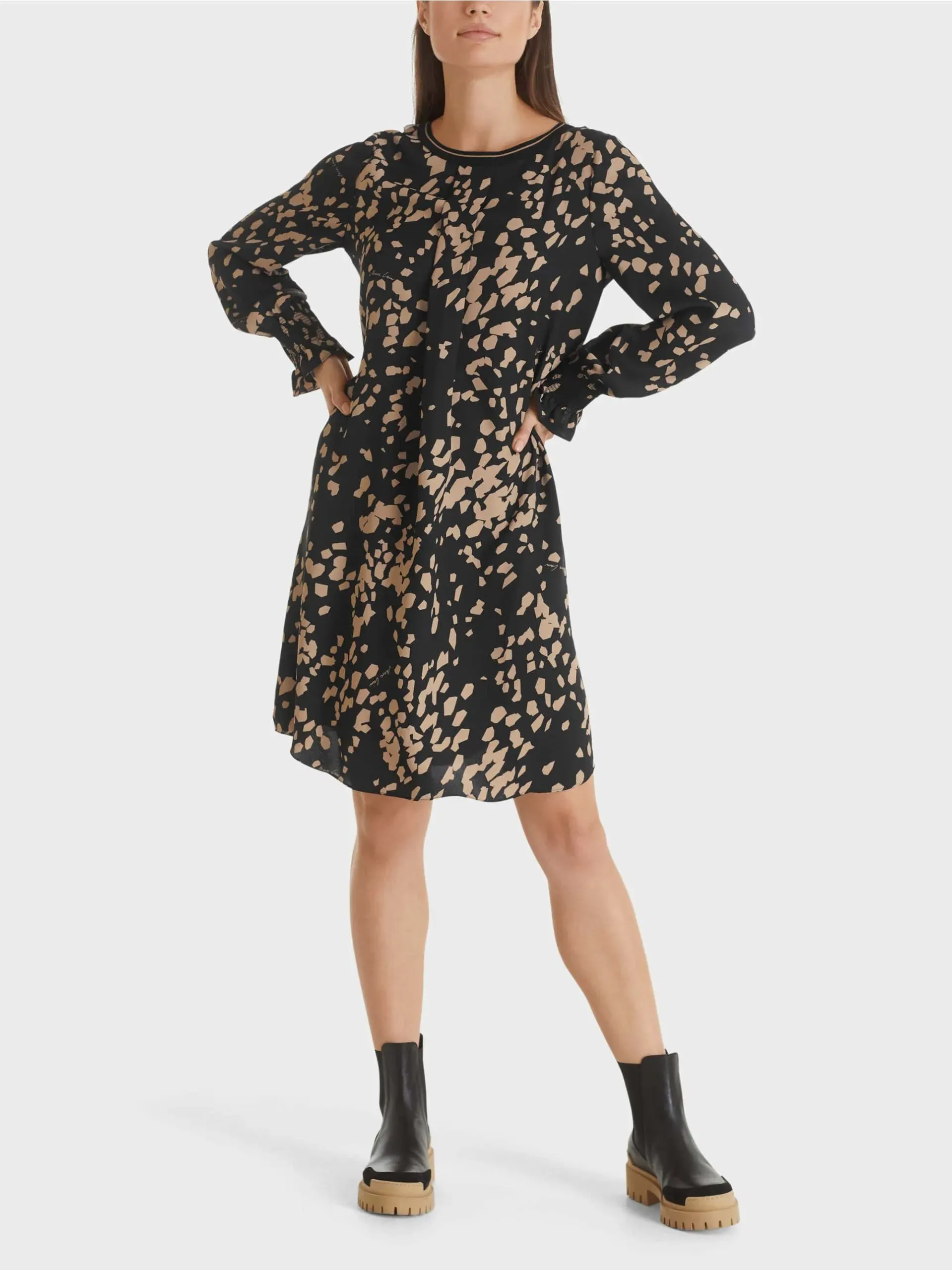 Marc Cain Collections kjole med grafisk moenster 3