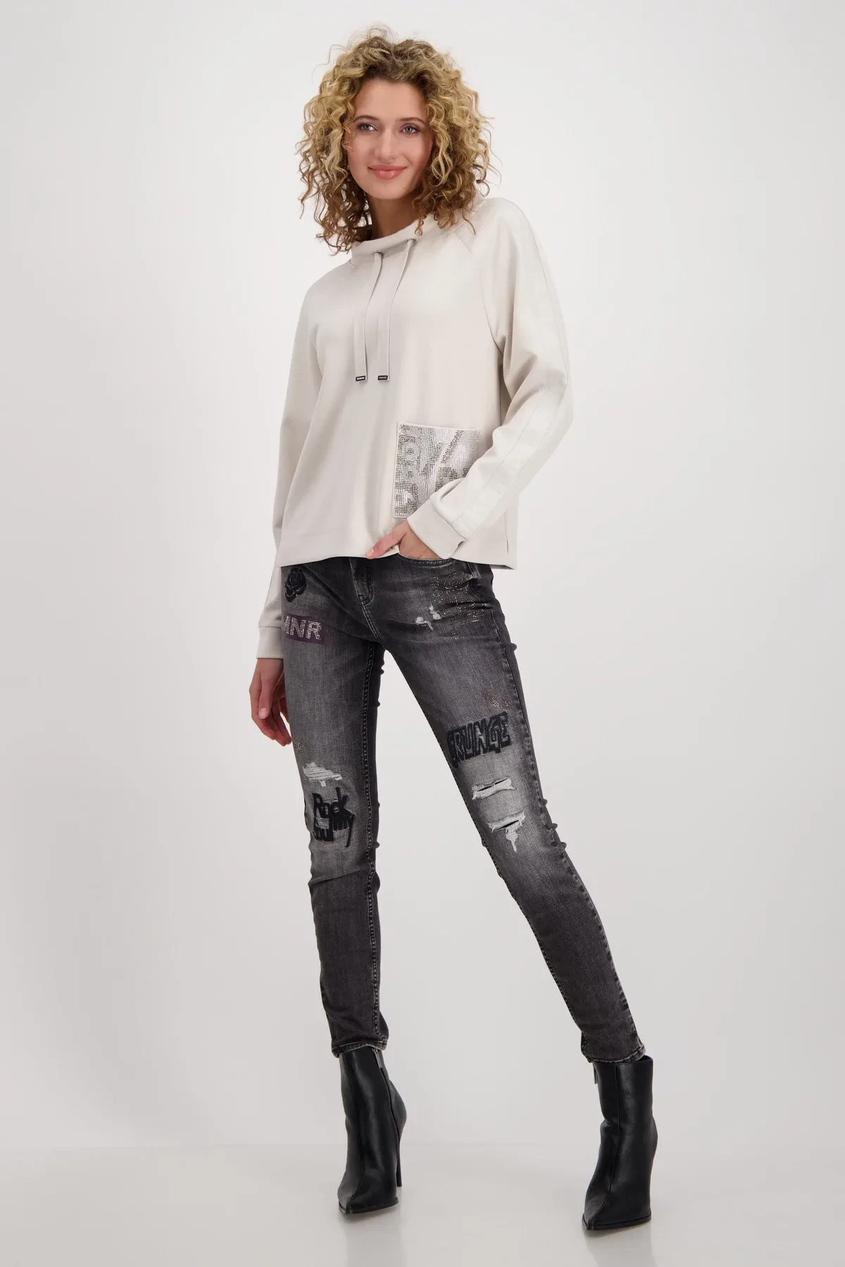 Monari sweatshirt sand 5