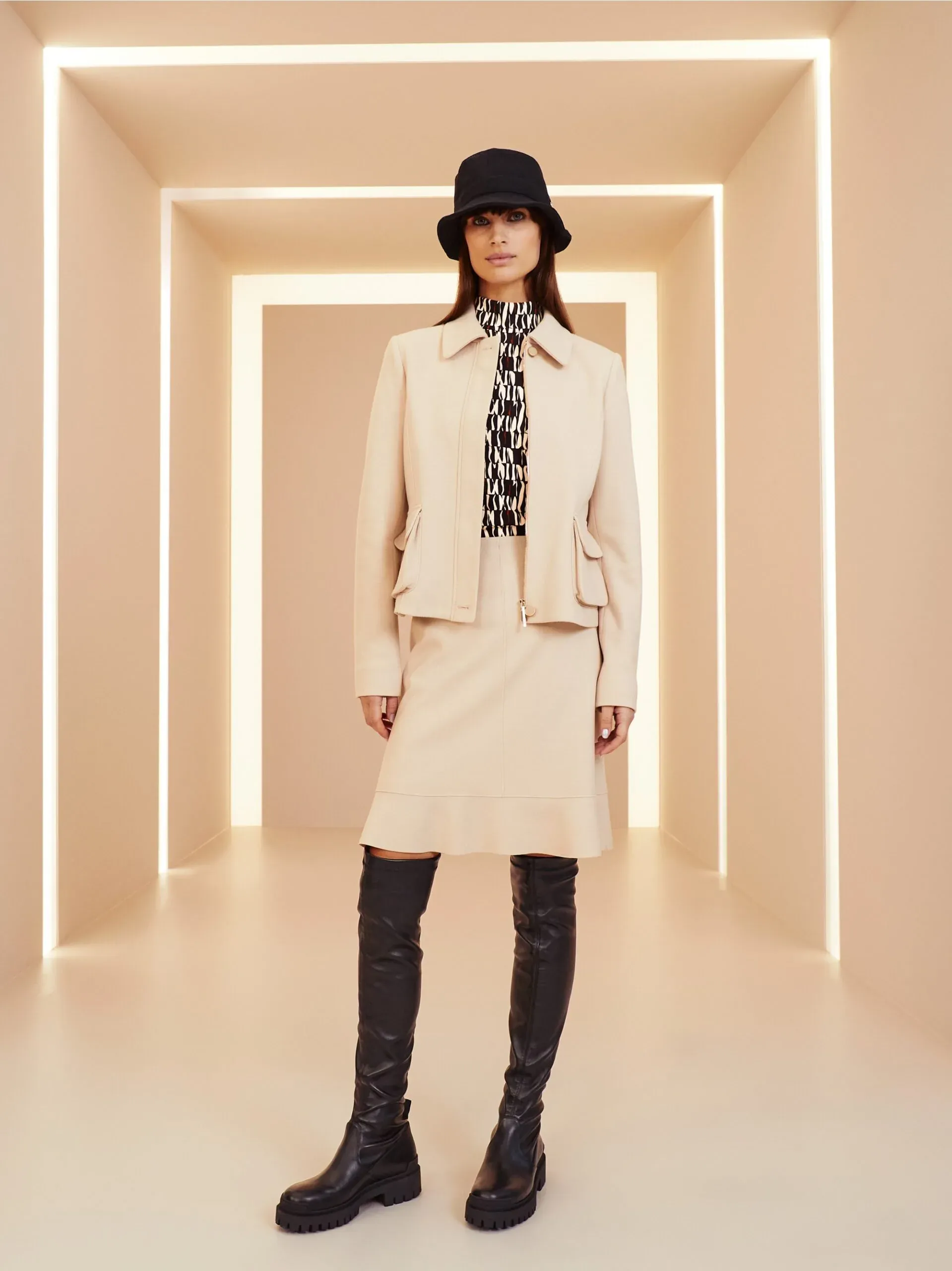 Marc Cain Collections jakke i uld 5