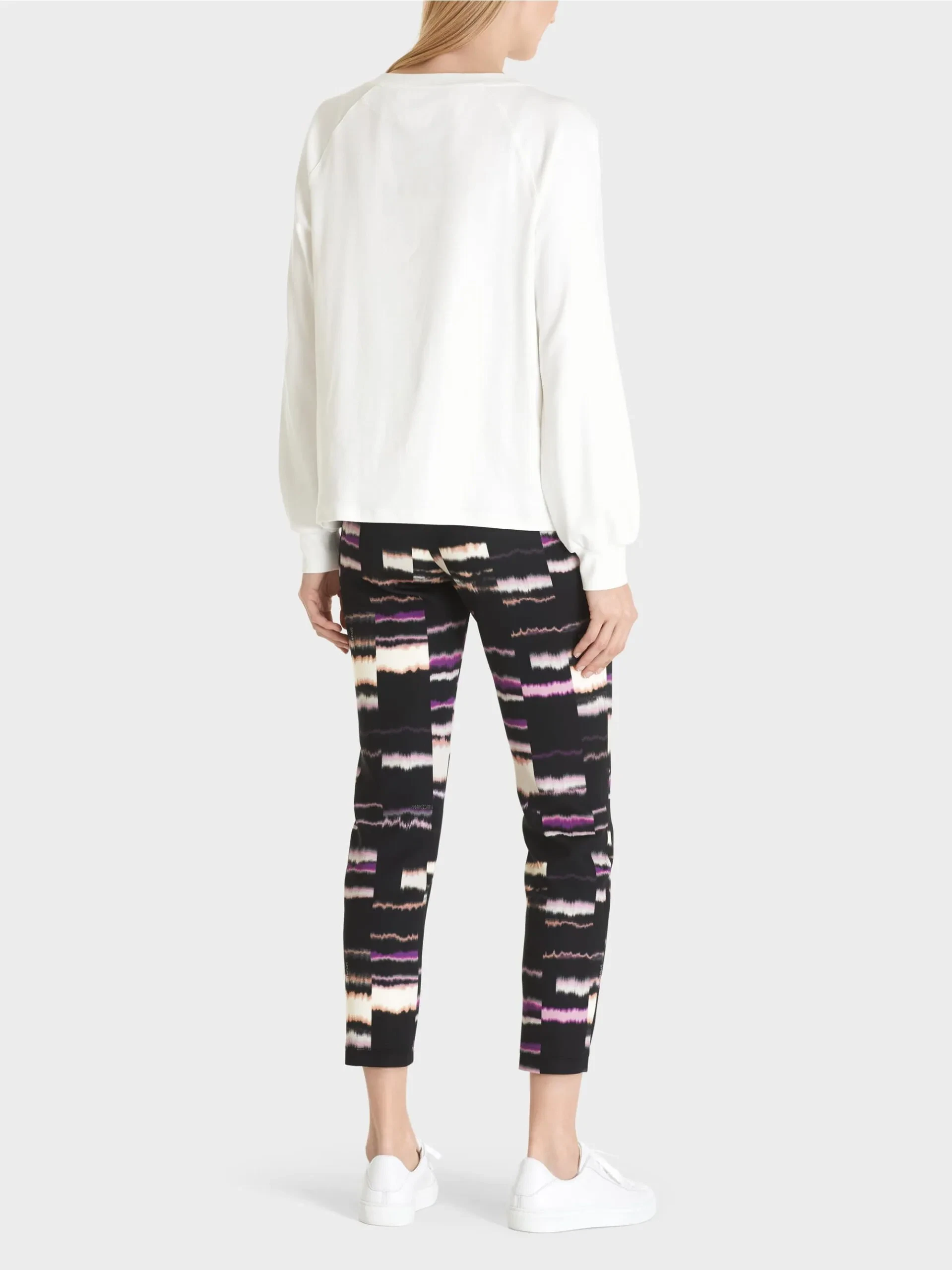 Marc Cain Sports bluse i et mixed materiale 1