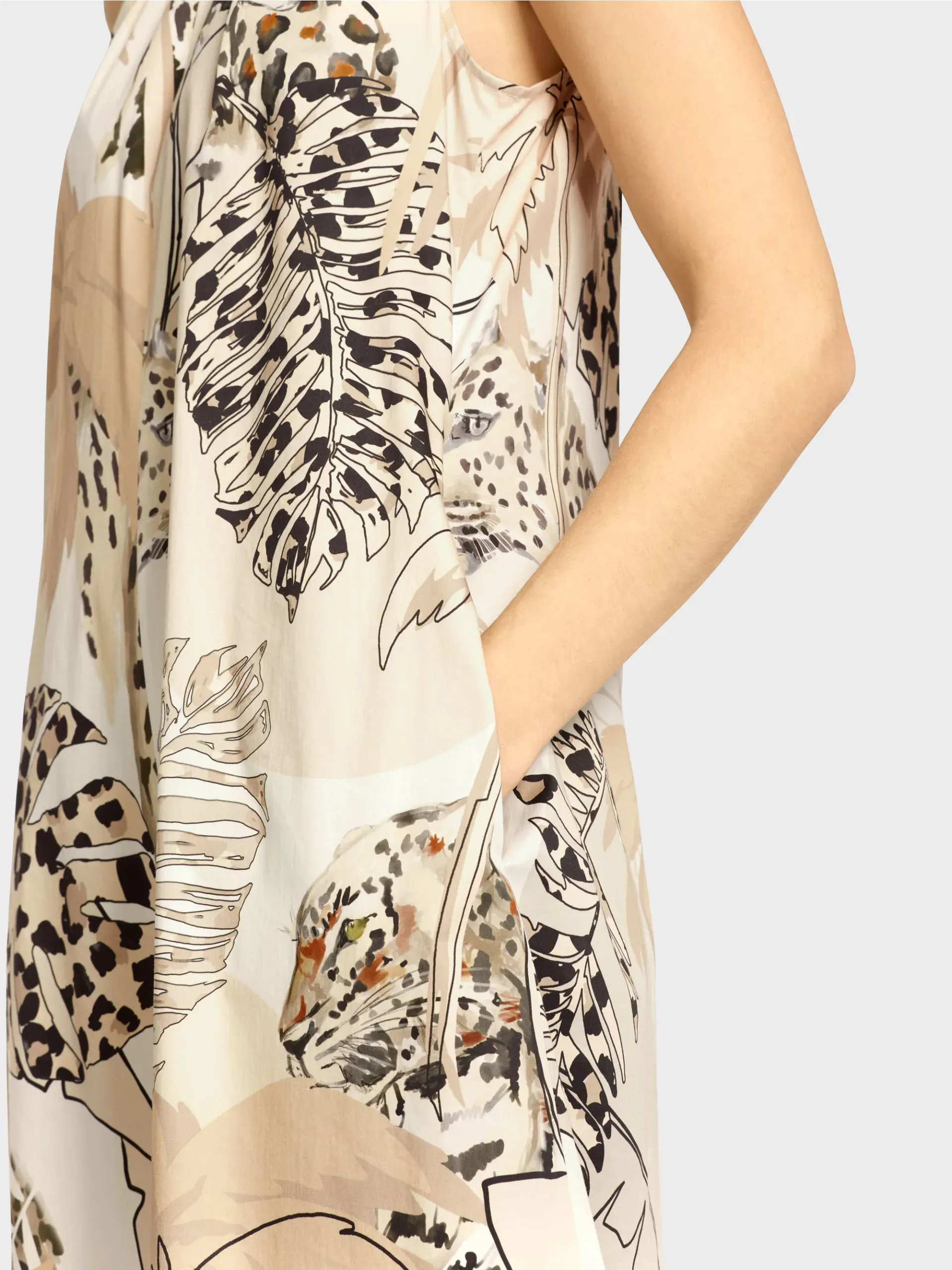 Marc Cain Collections kjole i deep sand - Billede 4