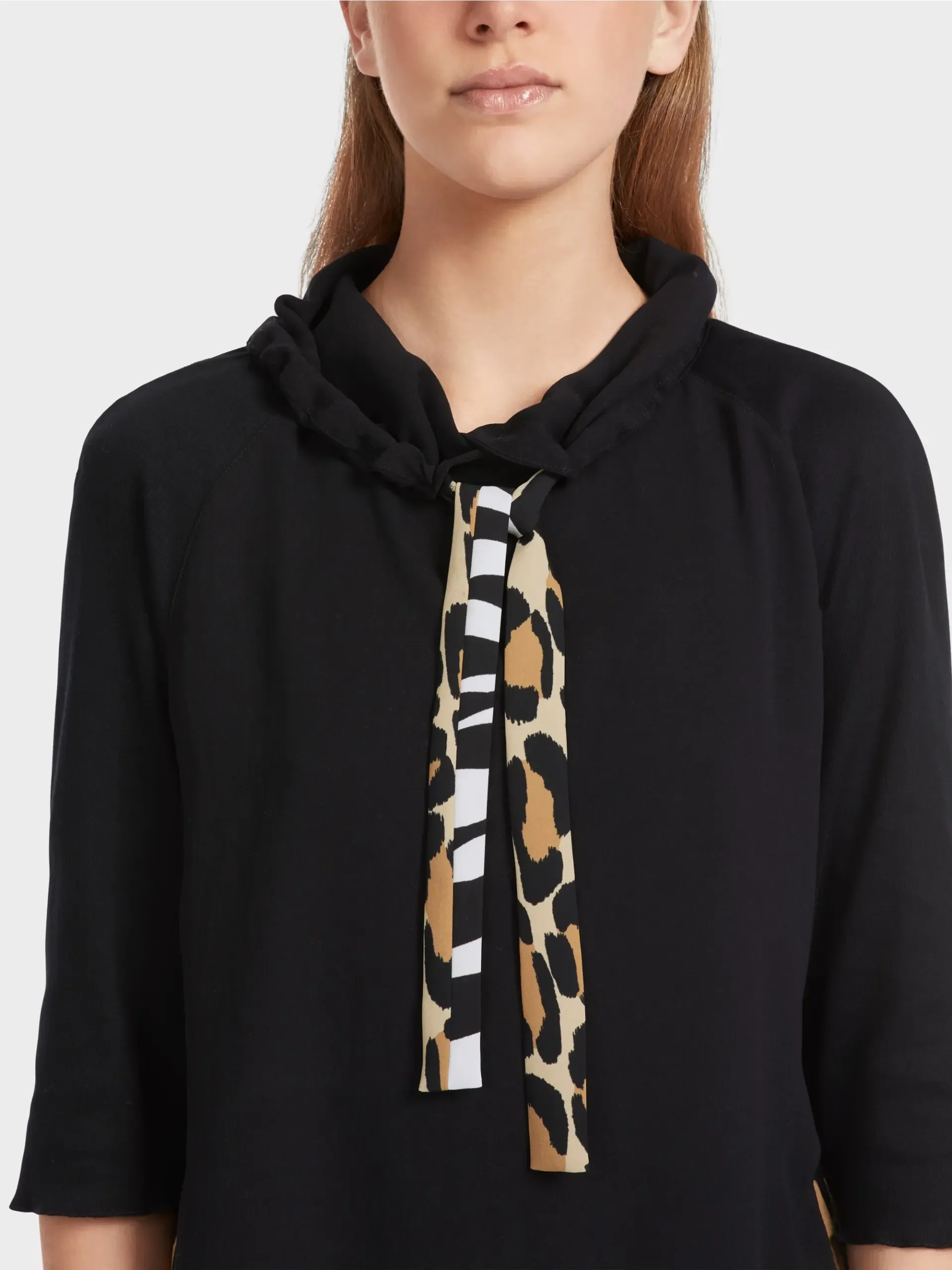 Marc Cain Sports Raglan bluse i sort - Billede 3