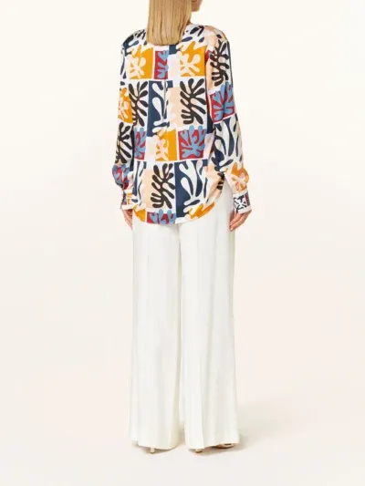 Hertzens Angelegenheit silkebluse 1 scaled