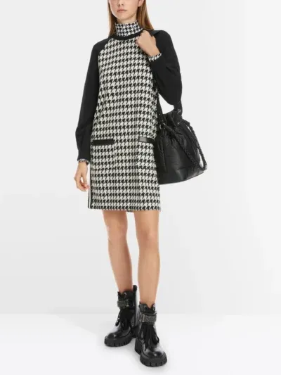 Marc Cain Sports kjole raahvid sort scaled