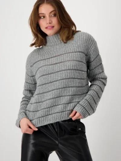 Monari turtleneck strik i graa soelv